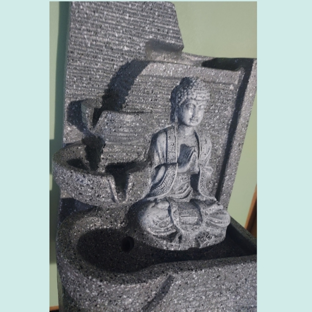 END 30-APR | Buddha Water Fountain